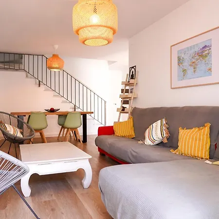 Family House 5 Min Walk To The And Old Town *