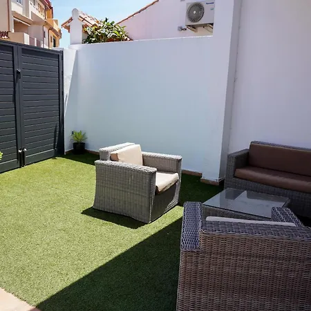 Family House 5 Min Walk To The And Old Town *