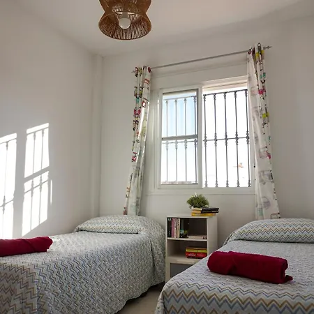 Chalet Family House 5 Min Walk To The And Old Town Tarifa
